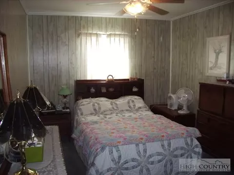 61 Maple St, Sparta, NC 28675 photo 16