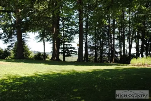 162 Mapleview Dr, Sparta, NC 28675 photo 17