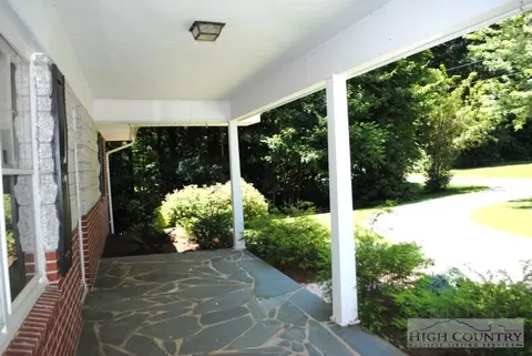 162 Mapleview Dr, Sparta, NC 28675 photo 11