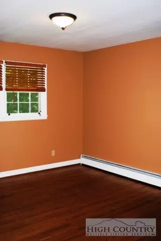162 Mapleview Dr, Sparta, NC 28675 photo 9