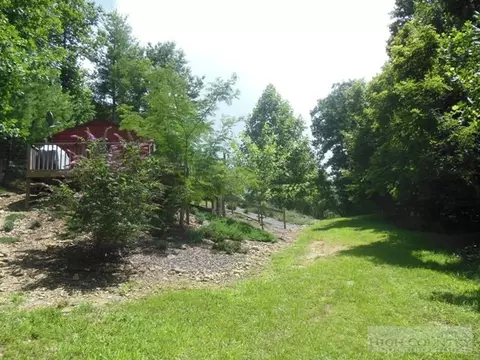 295 Pine Mountain Rd, Independence, VA 24348 photo 10