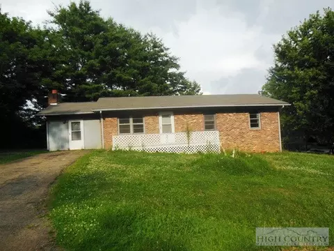 48 Miles St, Sparta, NC 28675 photo 1