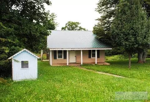626 Wolfe Rd, Sparta, NC 28675 photo 1