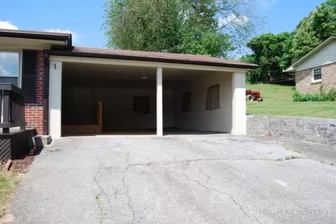 63 Luther St, Sparta, NC 28675 photo 13