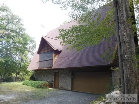 184 Hemlock Dr, Ennice, NC 28623 photo 1