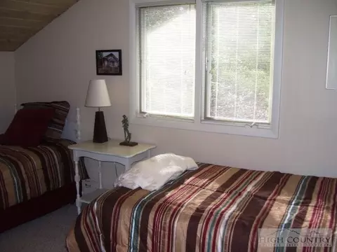 70 Ridge Rd, Roaring Gap, NC 28668 photo 12