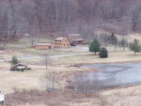 800 Hidden Valley Ln, Independence, VA 24348 photo 2