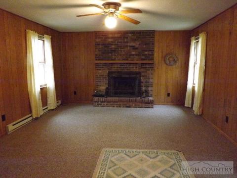 800 Hidden Valley Ln, Independence, VA 24348 photo 23