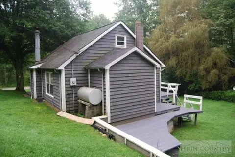 1698 Dewitt Rd, Sparta, NC 28675 photo 13
