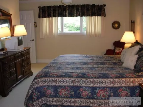 509 Troon Ave, Roaring Gap, NC 28668 photo 7