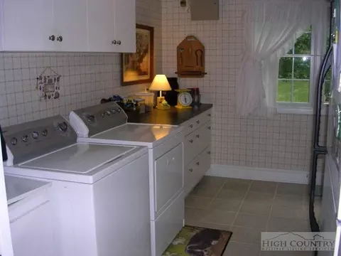 509 Troon Ave, Roaring Gap, NC 28668 photo 4