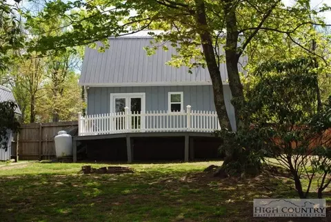 34 Hemlock Dr, Ennice, NC 28623 photo 8