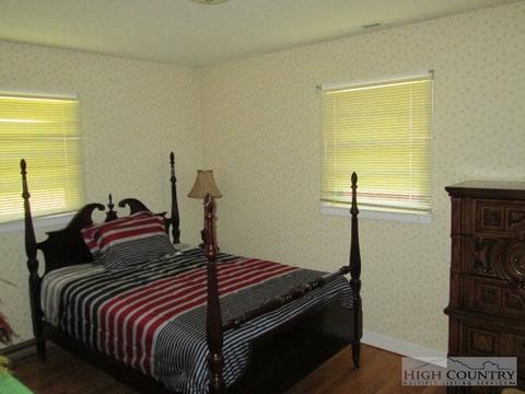 58 Edmonds Rd, Ennice, NC 28623 photo 10