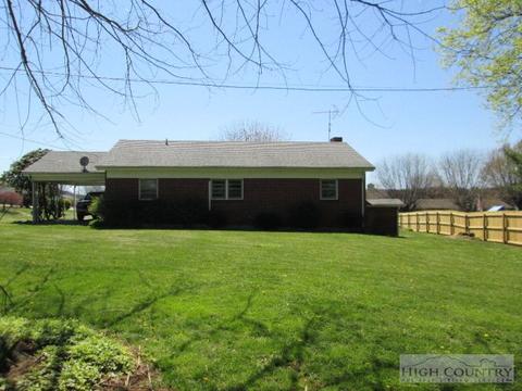 58 Edmonds Rd, Ennice, NC 28623 photo 5