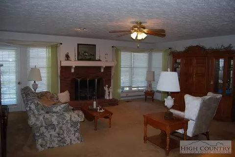 43 River Bend Rd, Sparta, NC 28675 photo 3