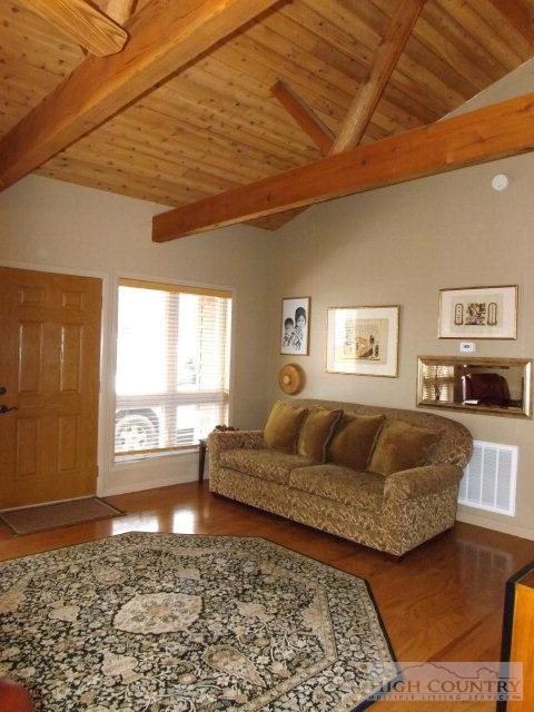 800 Mitchell Mountain Rd, Sparta, NC 28675 photo 10