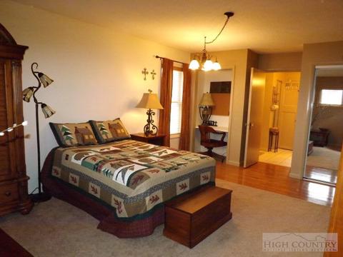 800 Mitchell Mountain Rd, Sparta, NC 28675 photo 21