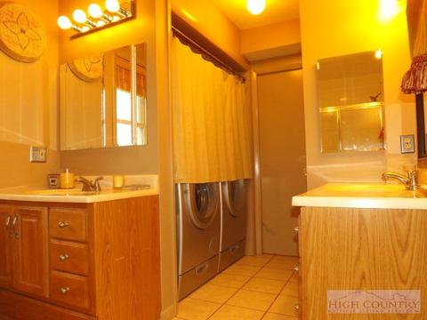 800 Mitchell Mountain Rd, Sparta, NC 28675 photo 4