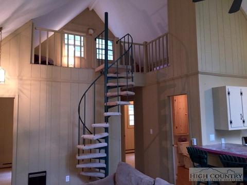751 Horseshoe Ridge Rd, Deep Gap, NC 28618 photo 9