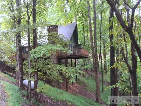 751 Horseshoe Ridge Rd, Deep Gap, NC 28618 photo 1