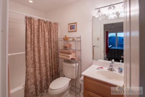 140 Gentry, Boone, NC 28607 photo 18