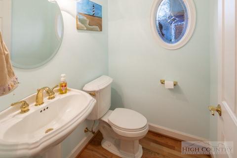 140 Gentry, Boone, NC 28607 photo 11