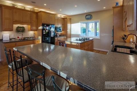 140 Gentry, Boone, NC 28607 photo 25