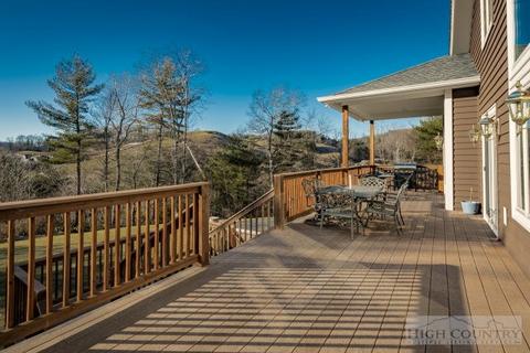 140 Gentry, Boone, NC 28607 photo 3
