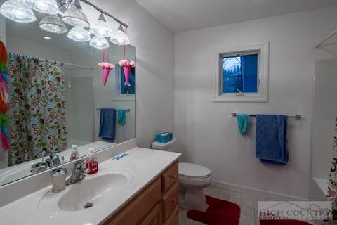 140 Gentry, Boone, NC 28607 photo 16