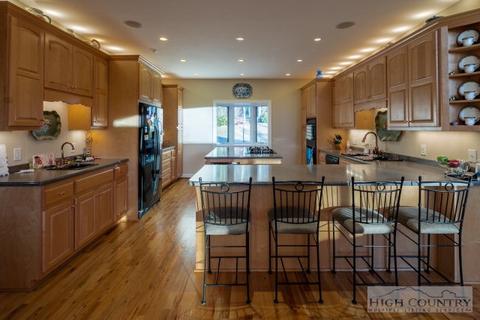 140 Gentry, Boone, NC 28607 photo 24