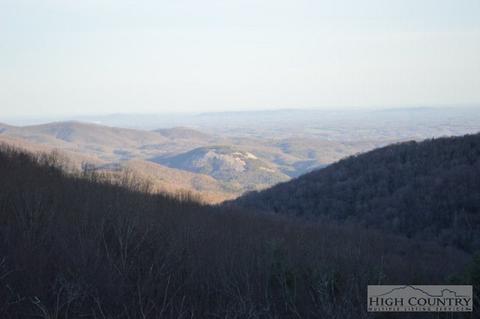 2997 Air Bellows Gap Rd, Sparta, NC 28675 photo 12