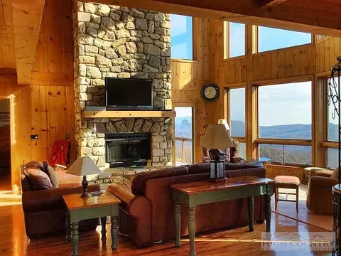 122 Oz Cir, Beech Mountain, NC 28604 photo 9