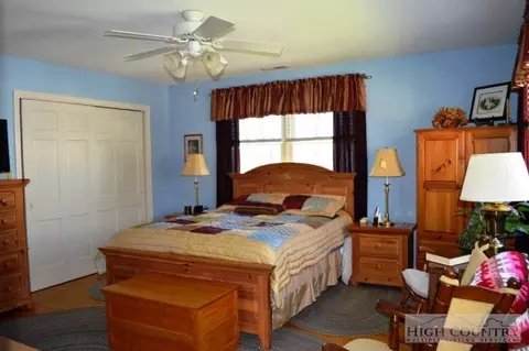 73 Darr St, Sparta, NC 28675 photo 14