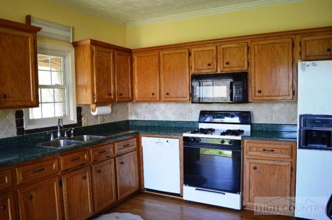 312 Brookfield Rd, Sparta, NC 28675 photo 13