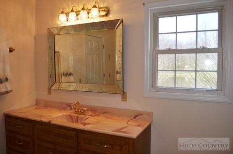 312 Brookfield Rd, Sparta, NC 28675 photo 3