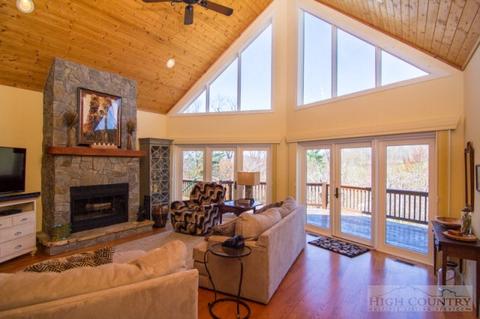219 Apache Ln, Boone, NC 28607 photo 31