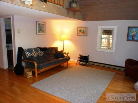 314 Ward Circle Dr, Sparta, NC 28675 photo 12
