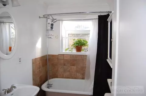 153 Summit, Boone, NC 28607 photo 5