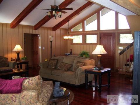 125 Ridge Rd, Roaring Gap, NC 28668 photo 3