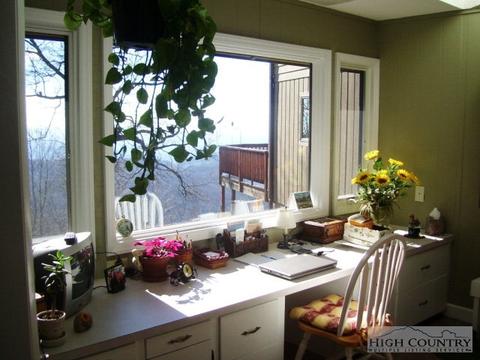 125 Ridge Rd, Roaring Gap, NC 28668 photo 9