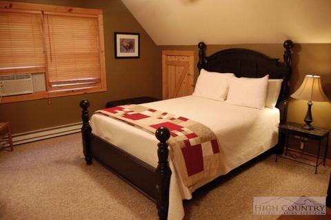 279 Streamside Ln, Seven Devils, NC 28604 photo 22