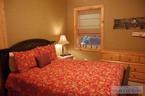 279 Streamside Ln, Seven Devils, NC 28604 photo 8