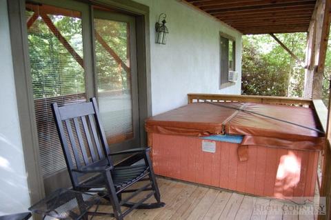 279 Streamside Ln, Seven Devils, NC 28604 photo 9