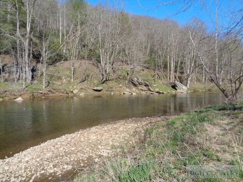 161 Edna Perry Rd, Crumpler, NC 28617 photo 32