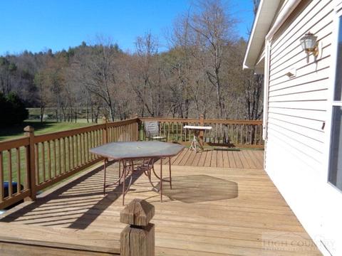 161 Edna Perry Rd, Crumpler, NC 28617 photo 3