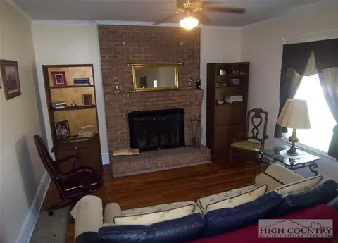 202 Boyd St, Maiden, NC 28650 photo 10