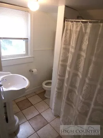 202 Boyd St, Maiden, NC 28650 photo 7