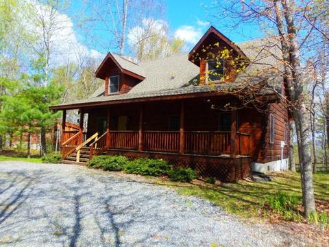 185 Talon Dr, Boone, NC 28607 photo 2
