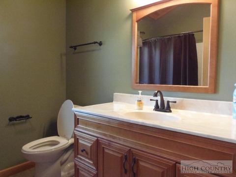 185 Talon Dr, Boone, NC 28607 photo 3