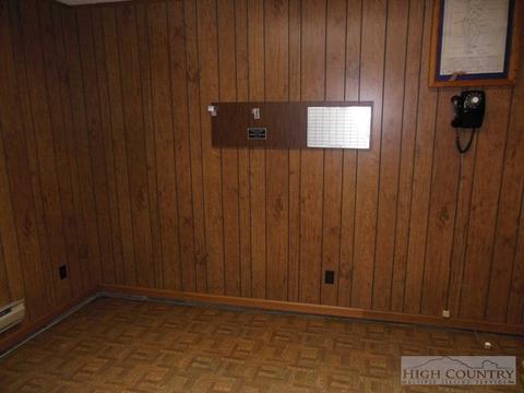 360 Fraser Rd, Sparta, NC 28675 photo 8